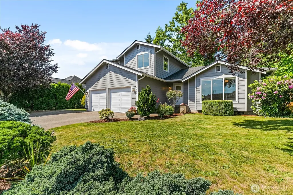 1864 19th Street Court Lynden WA 98264