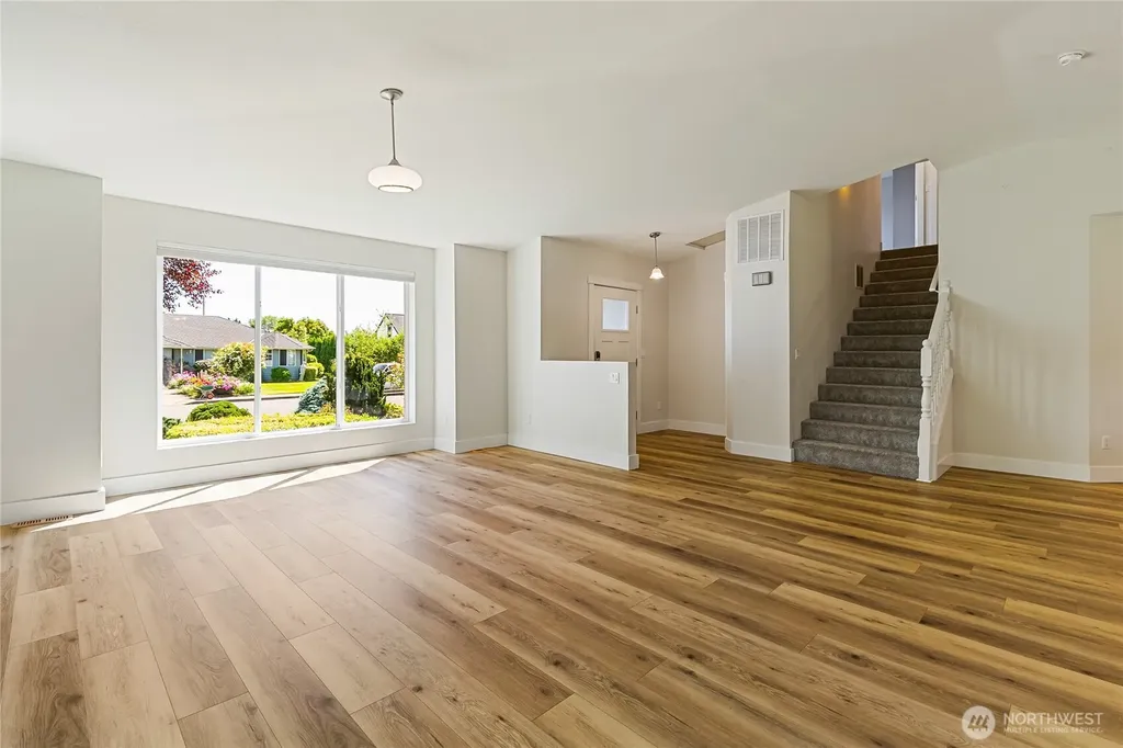 1864 19th Street Court Lynden WA 98264