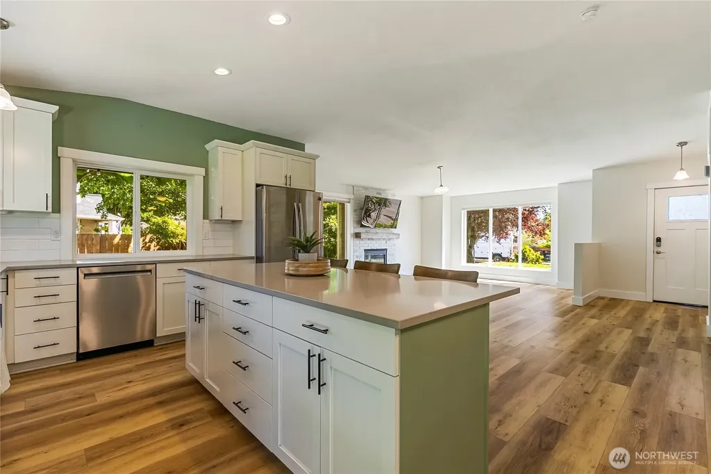 1864 19th Street Court Lynden WA 98264