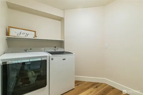1864 19th Street Court Lynden WA 98264
