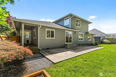 1864 19th Street Court Lynden WA 98264