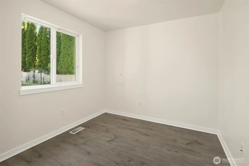 513 4th Street Sultan WA 98294