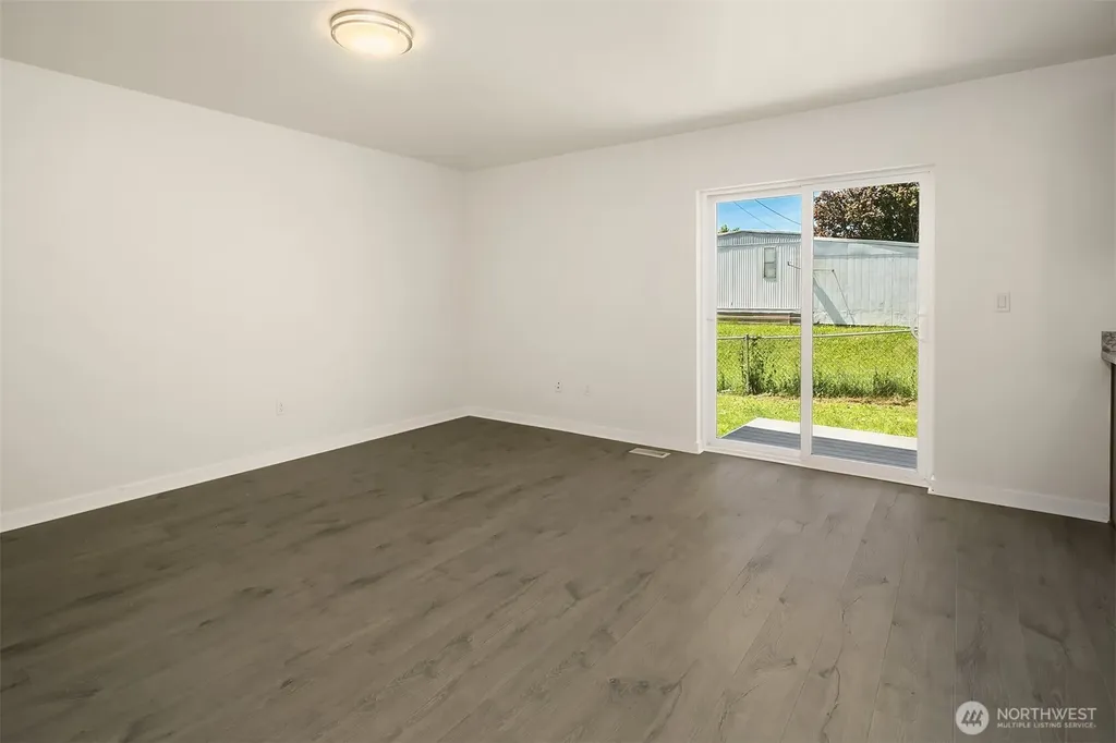 513 4th Street Sultan WA 98294