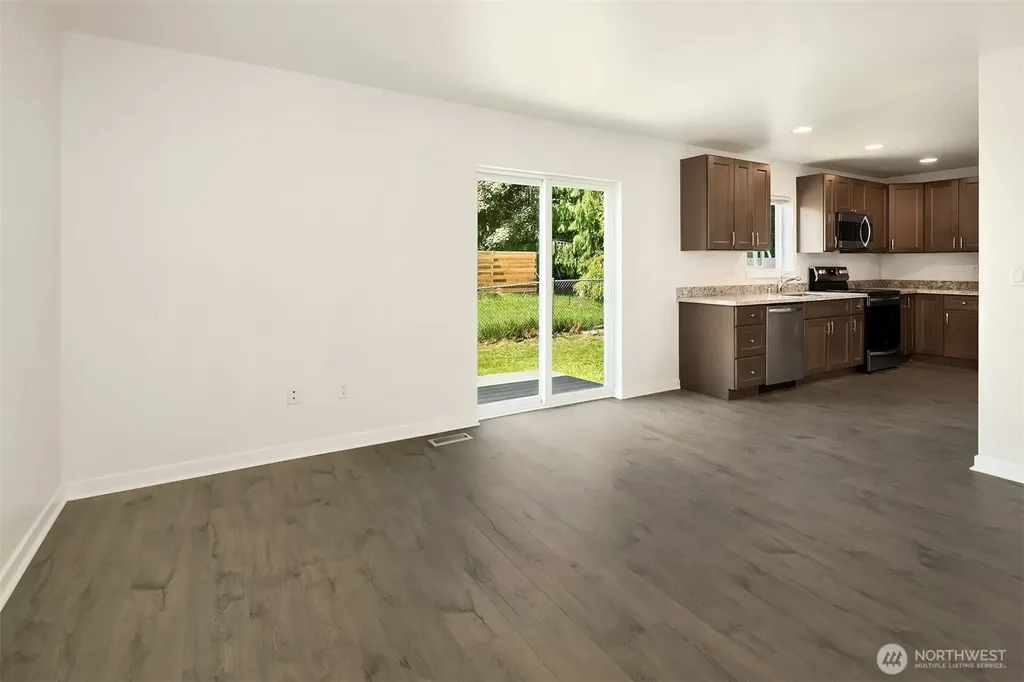 513 4th Street Sultan WA 98294