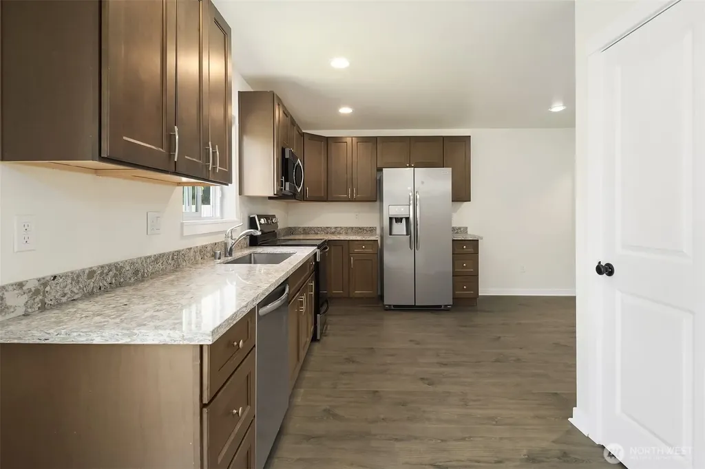 513 4th Street Sultan WA 98294