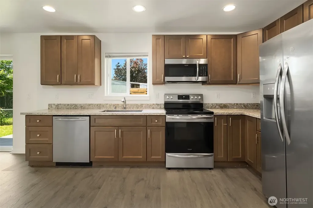 513 4th Street Sultan WA 98294