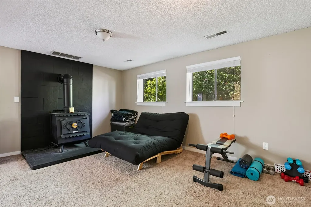 9102 149th Street NW Gig Harbor WA 98329