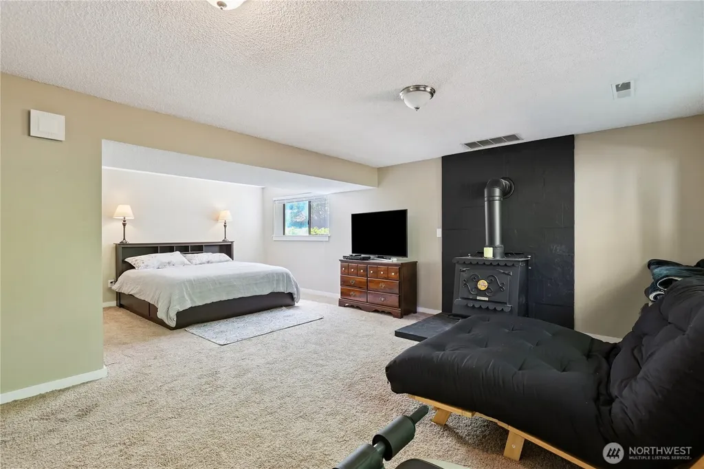 9102 149th Street NW Gig Harbor WA 98329