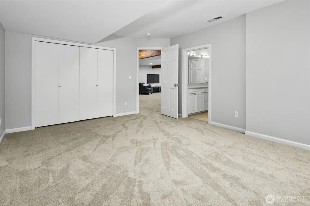 20005 NE 42nd Street Sammamish WA 98074