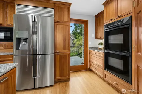 20005 NE 42nd Street Sammamish WA 98074