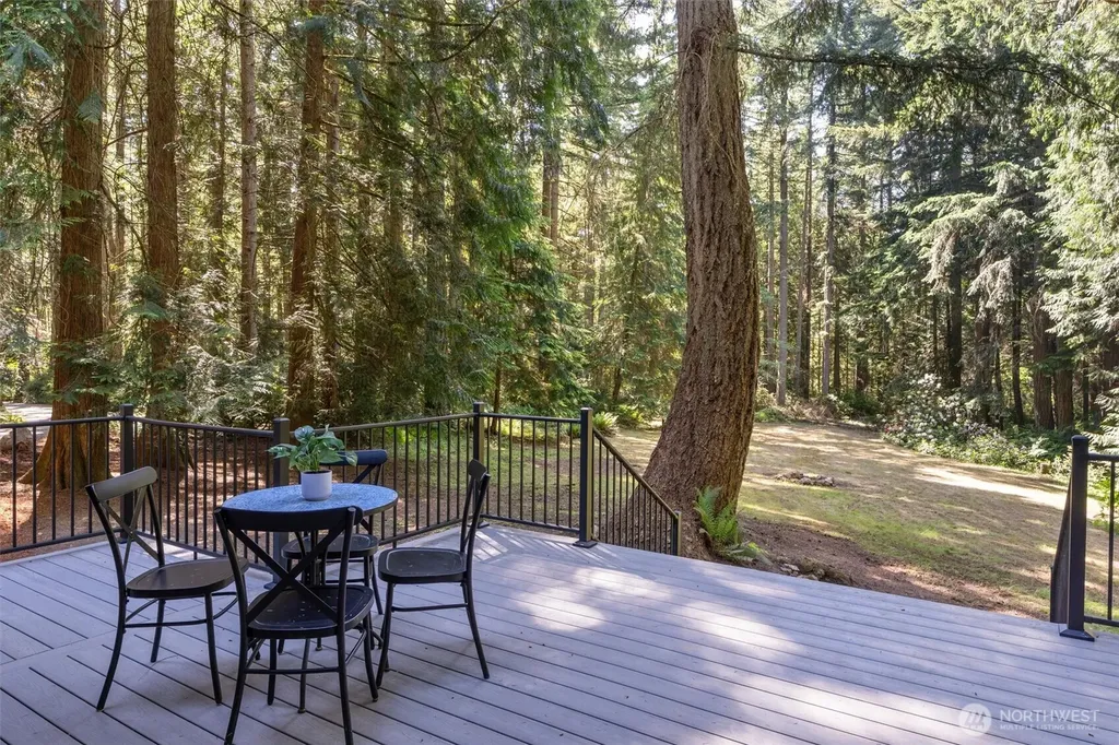 12930 SW 204th Street Vashon WA 98070