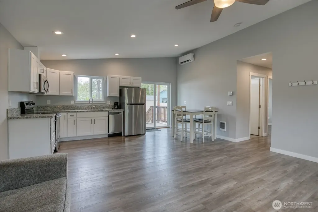 164 N Oar Loop NW Ocean Shores WA 98569