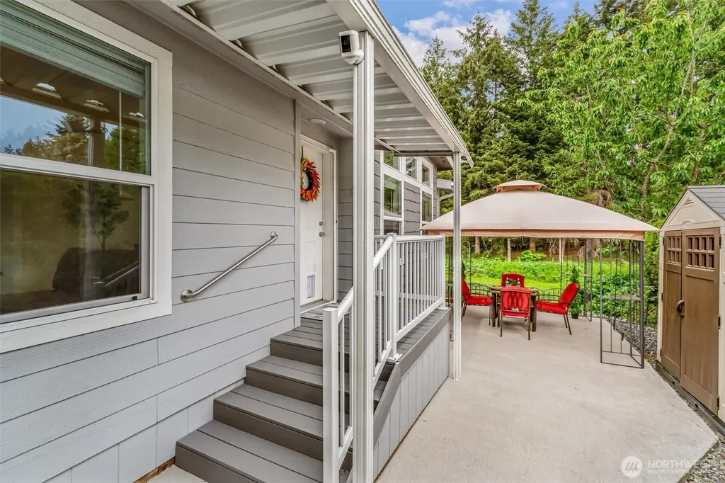 1725 242nd Street SE Bothell WA 98021