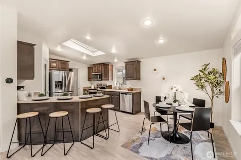 1725 242nd Street SE Bothell WA 98021