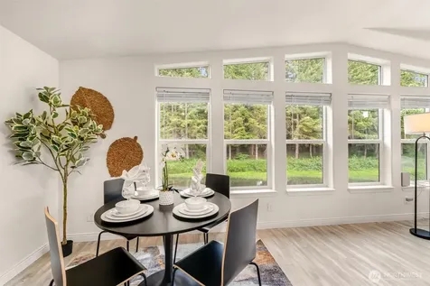 1725 242nd Street SE Bothell WA 98021