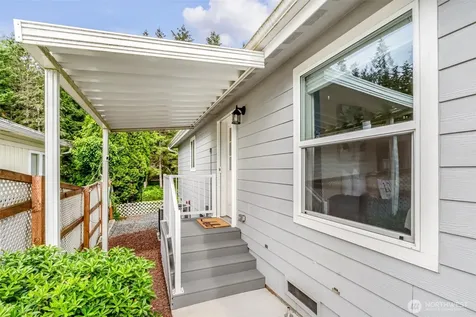 1725 242nd Street SE Bothell WA 98021