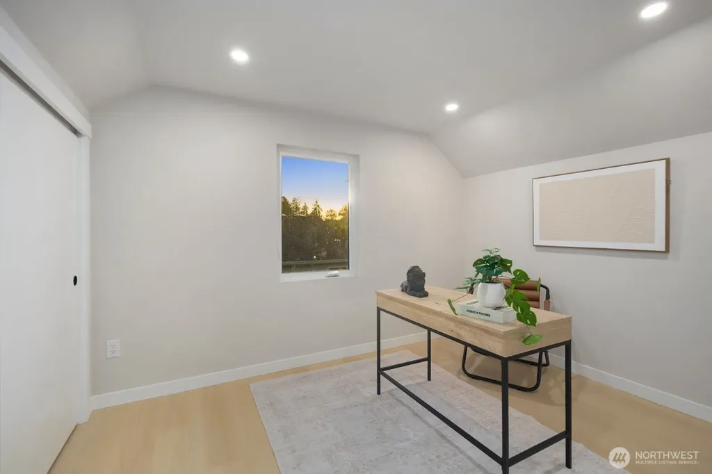 3209 NE 98th Street Seattle WA 98115