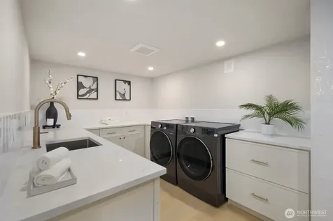 3209 NE 98th Street Seattle WA 98115