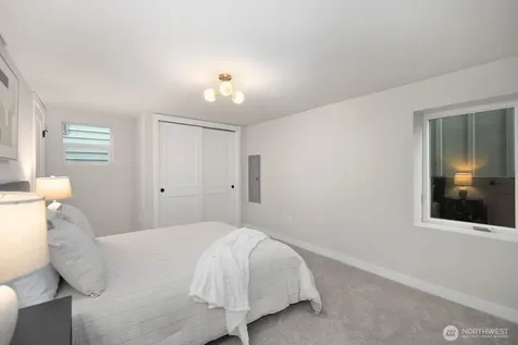3209 NE 98th Street Seattle WA 98115