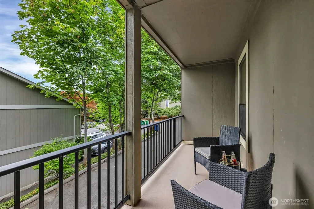 11701 100th Avenue NE Kirkland WA 98034