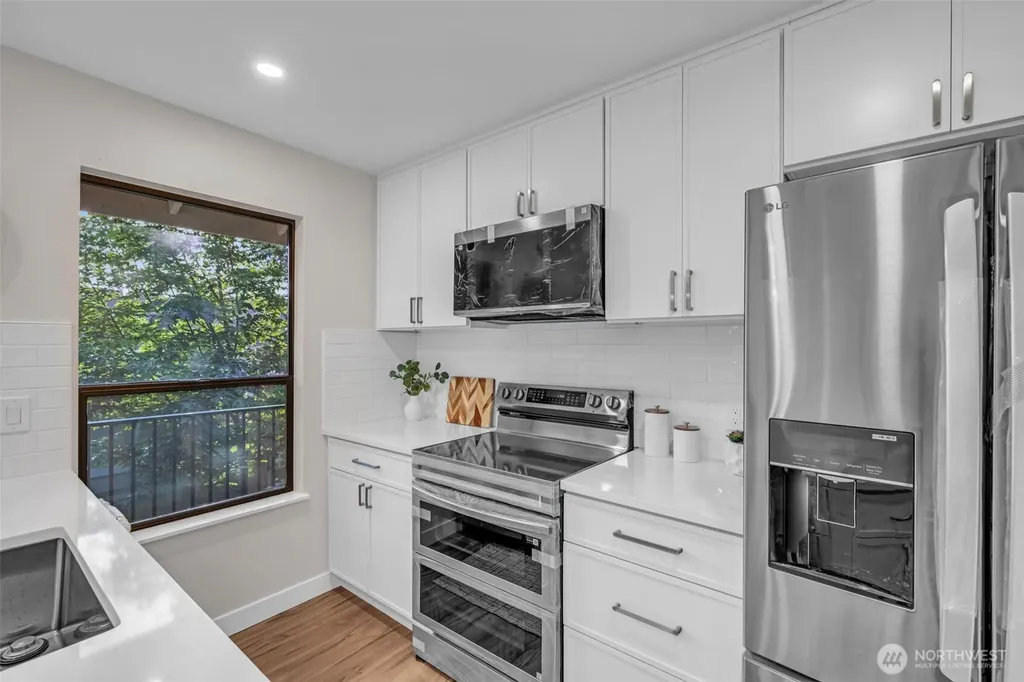 11701 100th Avenue NE Kirkland WA 98034