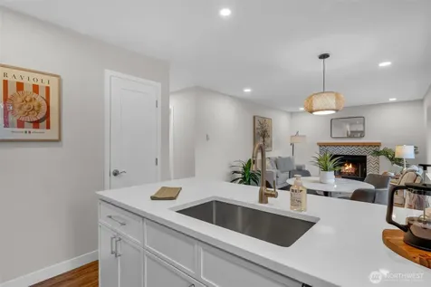 11701 100th Avenue NE Kirkland WA 98034