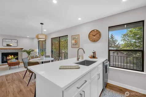 11701 100th Avenue NE Kirkland WA 98034