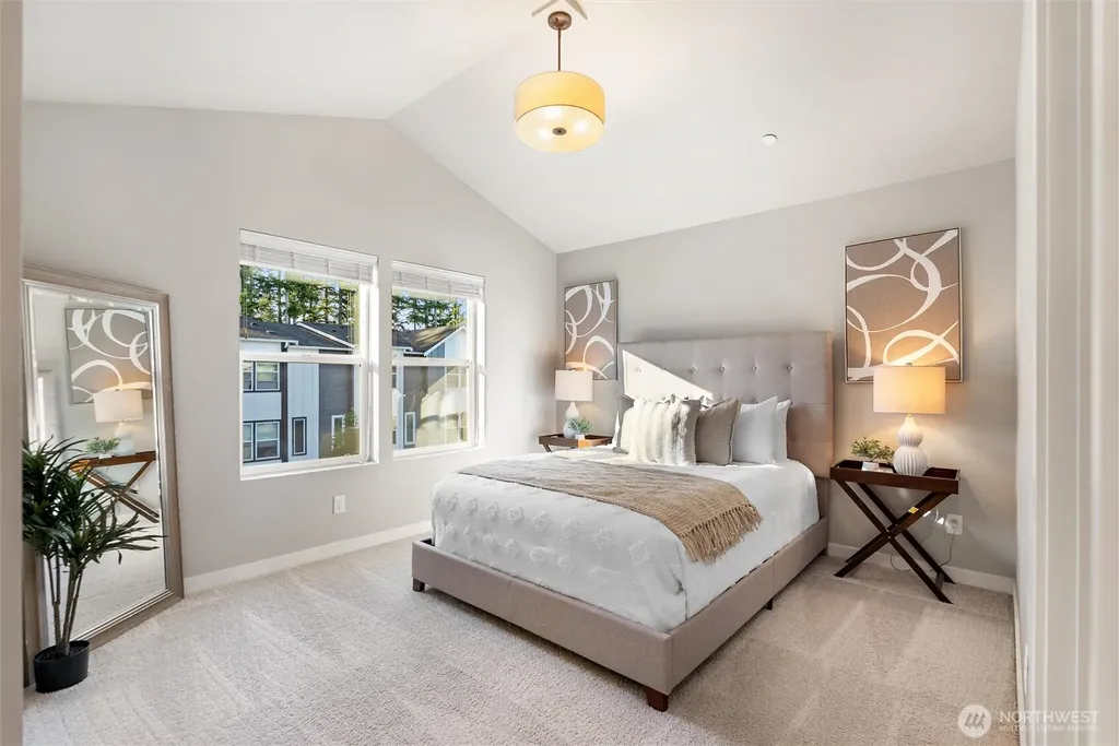 13717 Admiralty Way Lynnwood WA 98087