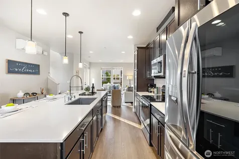 13717 Admiralty Way Lynnwood WA 98087