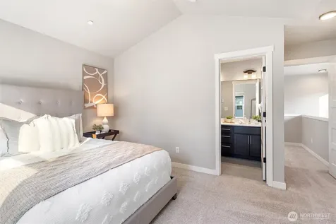 13717 Admiralty Way Lynnwood WA 98087