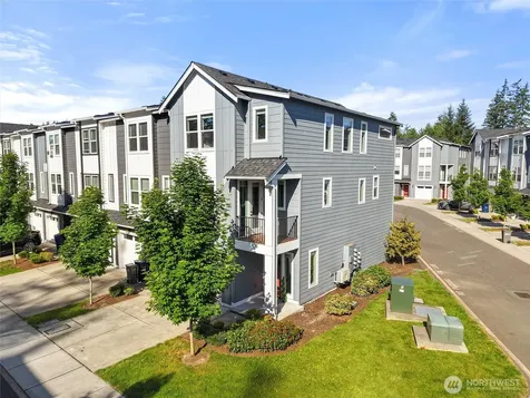 13717 Admiralty Way Lynnwood WA 98087