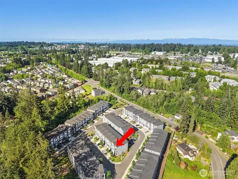 13717 Admiralty Way Lynnwood WA 98087
