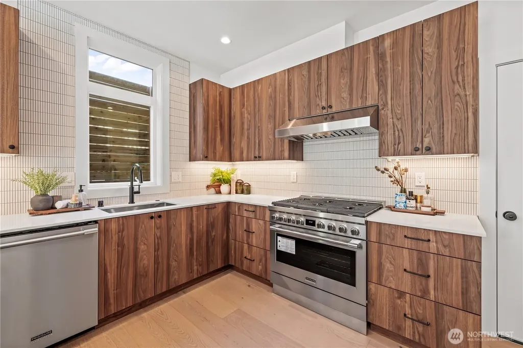 3026 NE 95th Street Seattle WA 98115