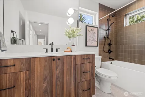 3026 NE 95th Street Seattle WA 98115
