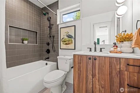 3026 NE 95th Street Seattle WA 98115
