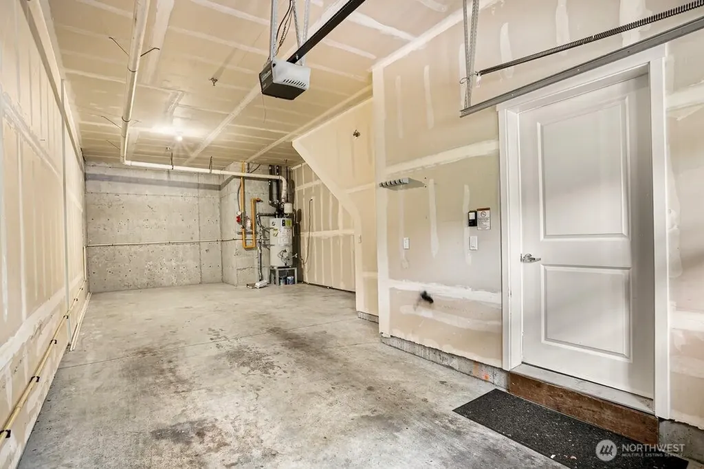 81 Sky Ridge Road NW Issaquah WA 98027
