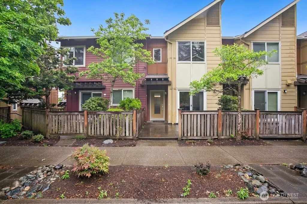 81 Sky Ridge Road NW Issaquah WA 98027