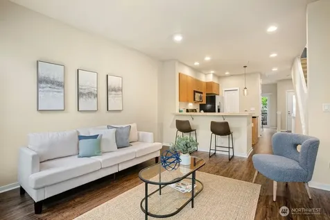 81 Sky Ridge Road NW Issaquah WA 98027