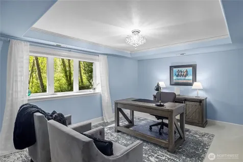 4145 Peregrine Point Way SE Sammamish WA 98075
