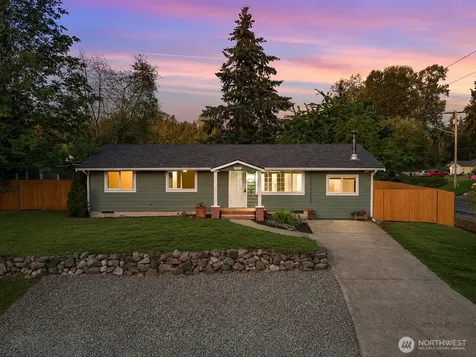 14319 127th Avenue E Puyallup WA 98374
