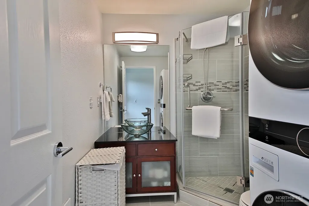 903 NE Lindsay Street Coupeville WA 98239
