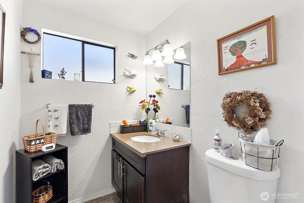 9010 236th Street SW Edmonds WA 98026
