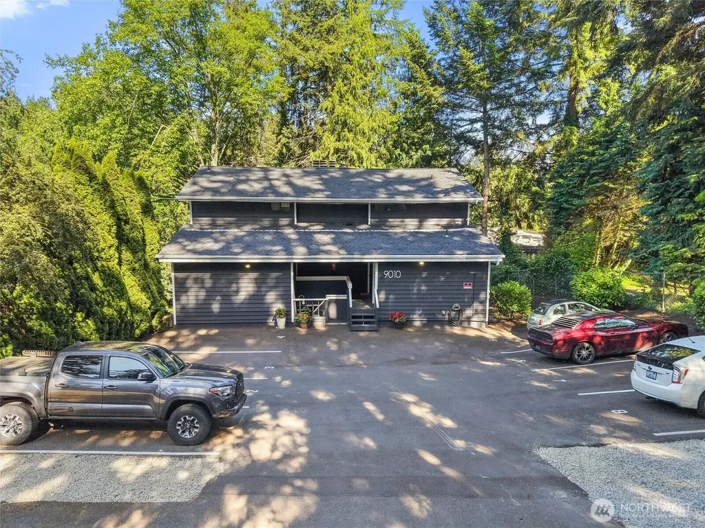 9010 236th Street SW Edmonds WA 98026