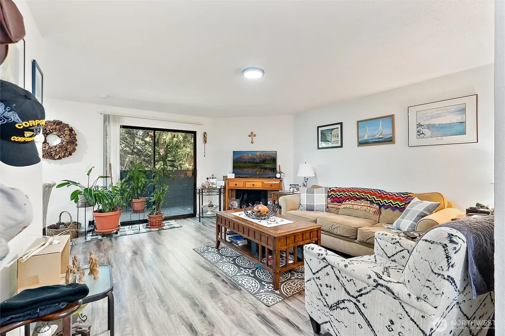 9010 236th Street SW Edmonds WA 98026