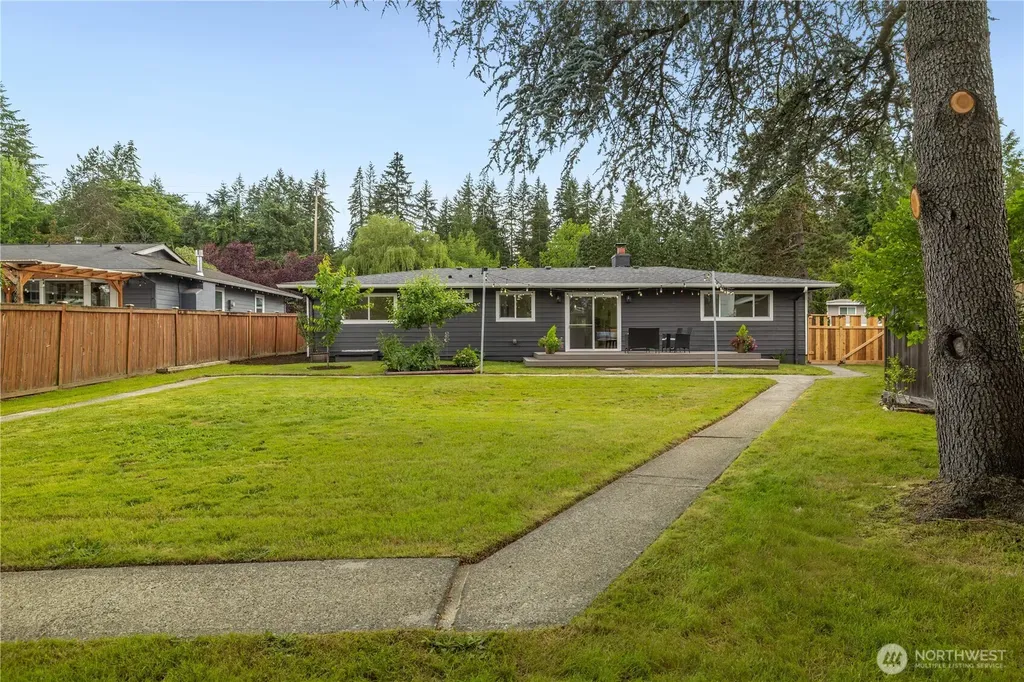 7608 140th Place NE Redmond WA 98052