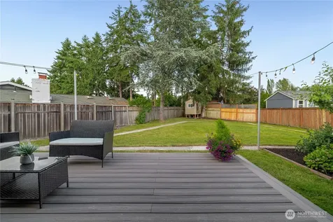 7608 140th Place NE Redmond WA 98052