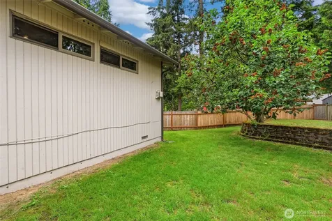22336 122nd Avenue SE Kent WA 98031