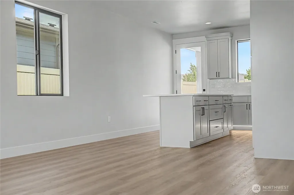 557 Perry Avenue East Wenatchee WA 98802