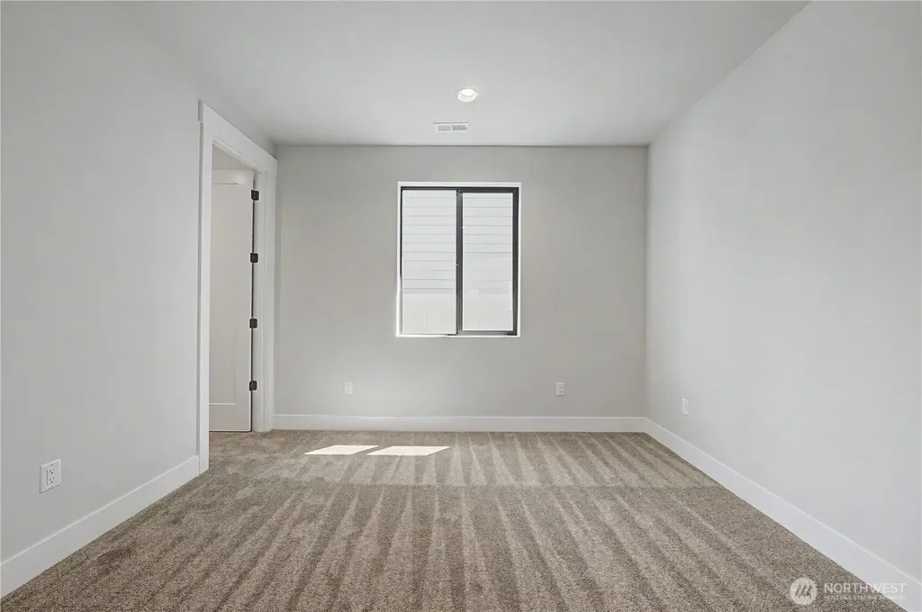 557 Perry Avenue East Wenatchee WA 98802
