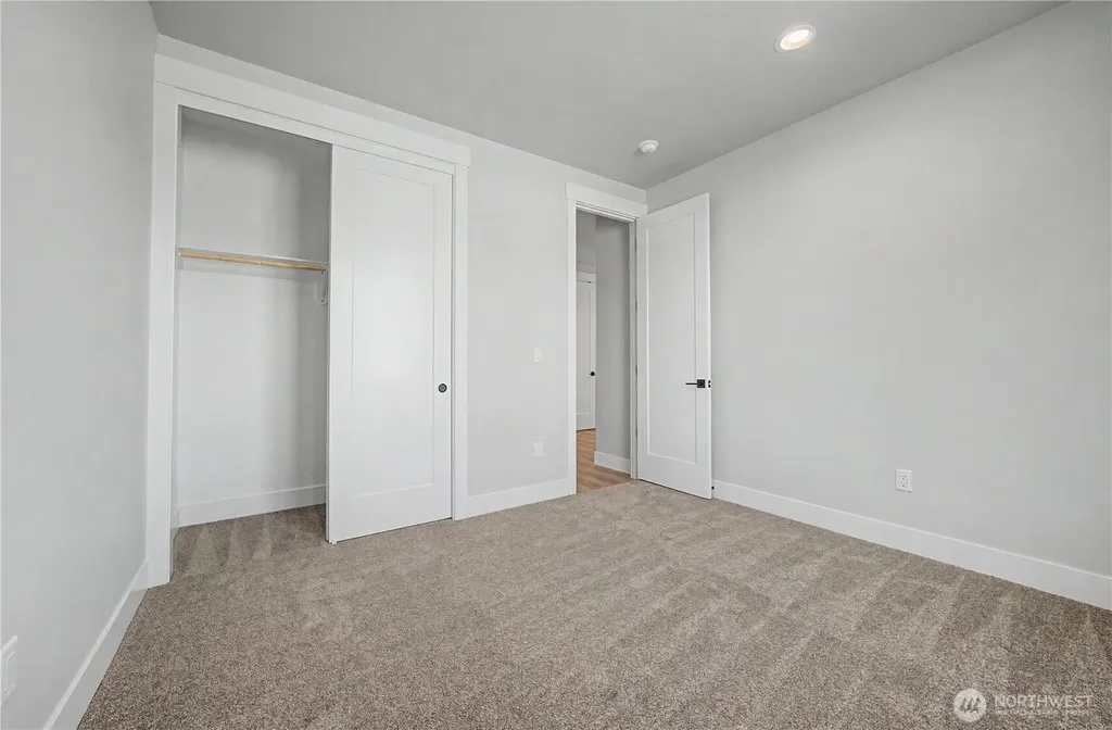 557 Perry Avenue East Wenatchee WA 98802